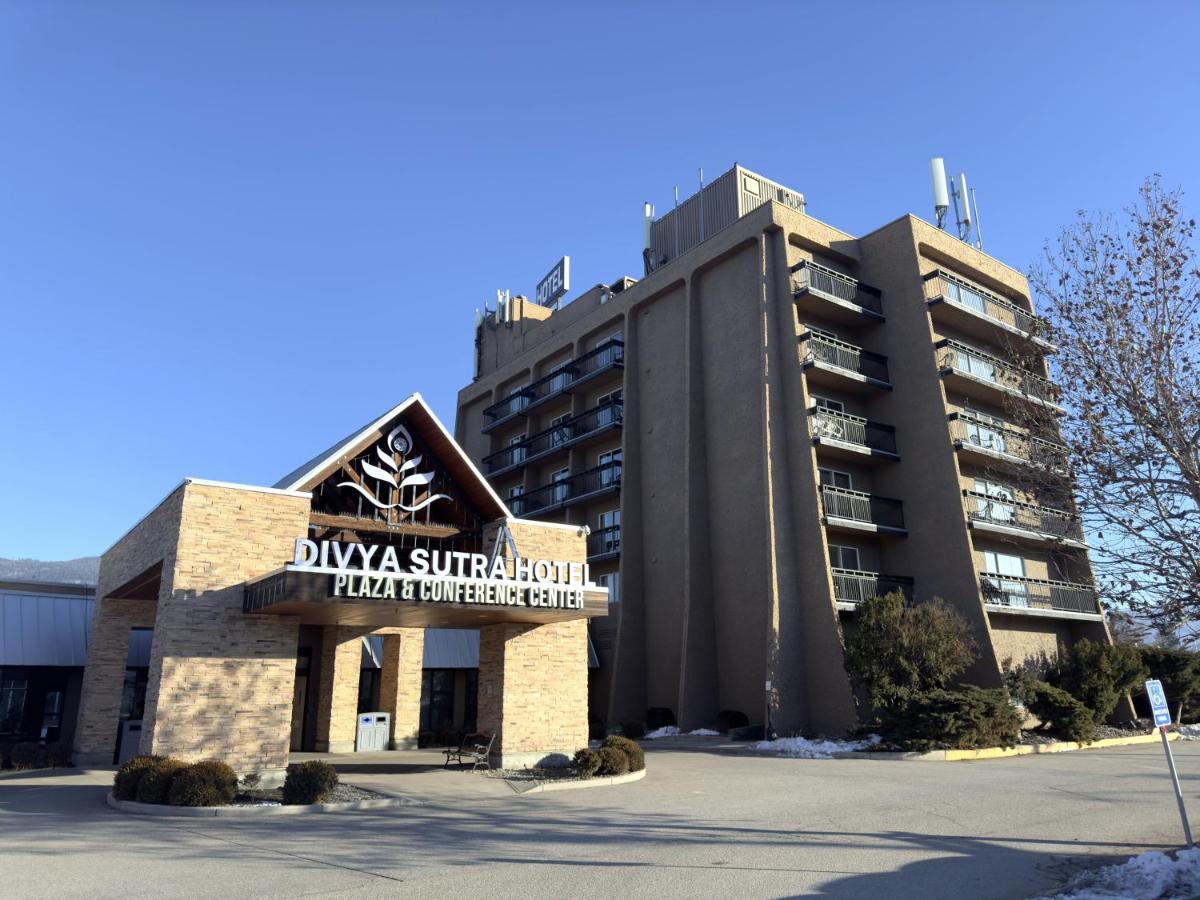 Riviera Plaza&Conference Centre, Vernon, BC Exterior foto